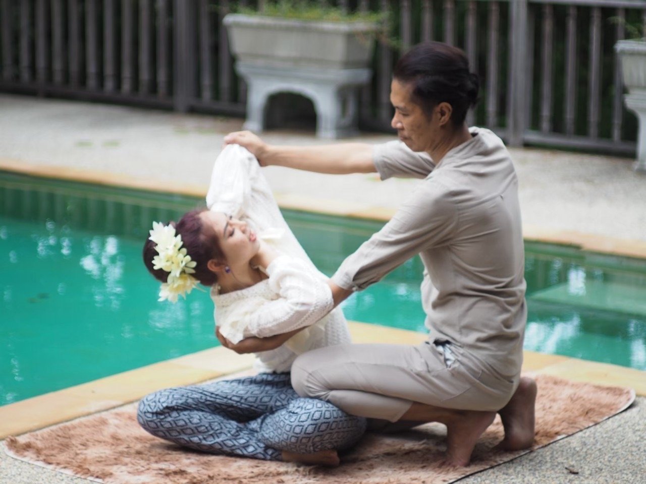 Sala Spaya-Nuad Thara